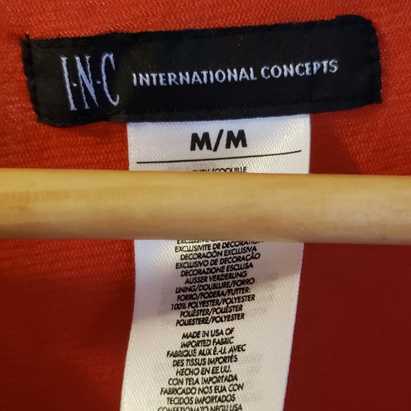 Glittery dressy sleeveless v-neck x-over top. Sz Med - Picture 3 of 5